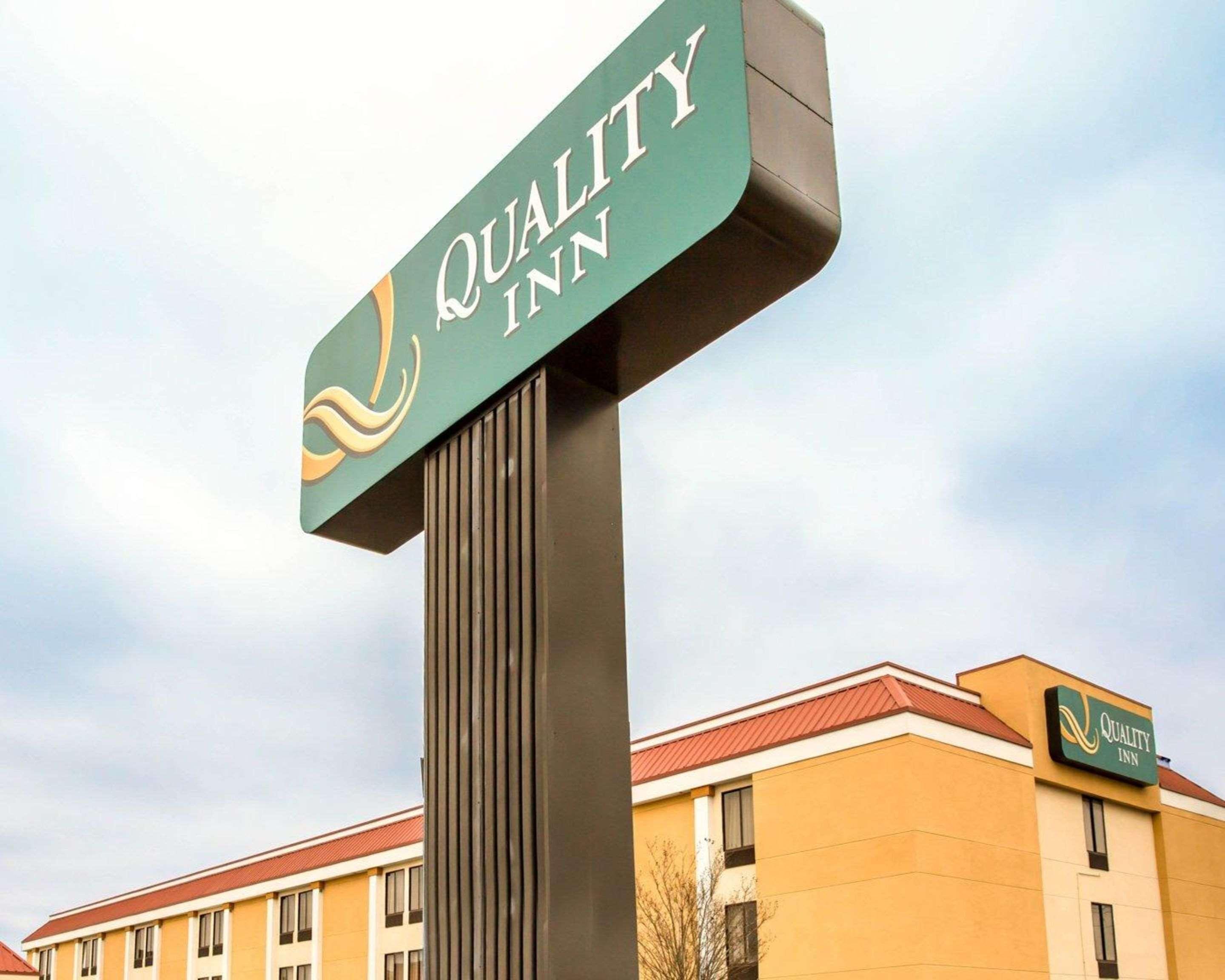 Quality Inn Jacksonville Near Camp Lejeune Exterior photo
